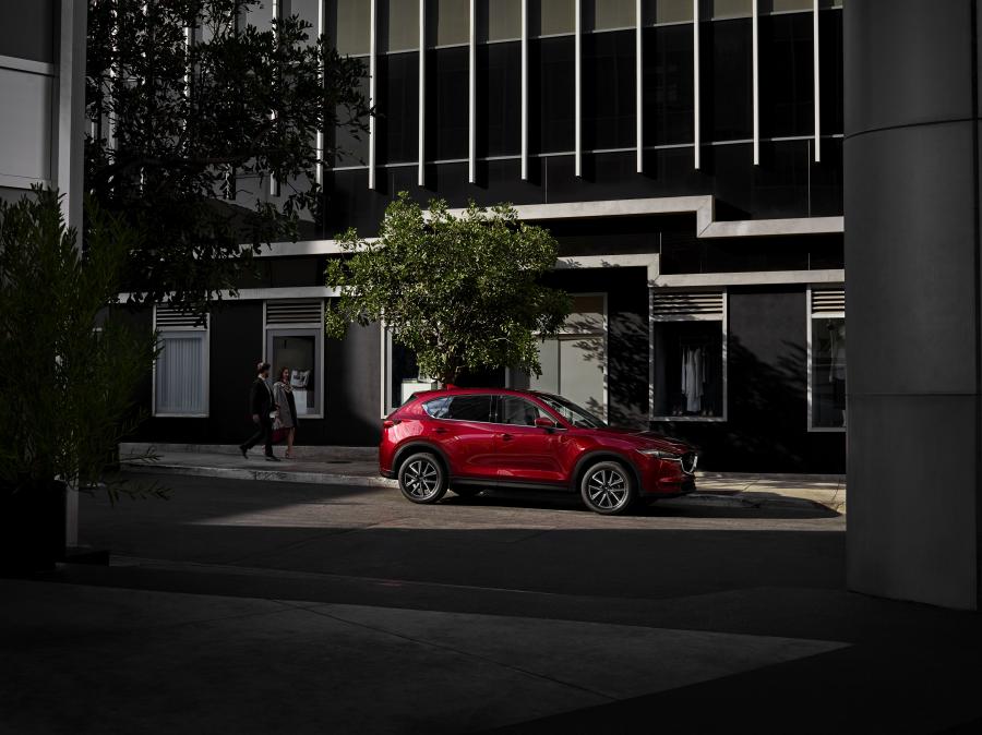  Mazda CX-5 2017 года  (NA) (фото 18 из 59)